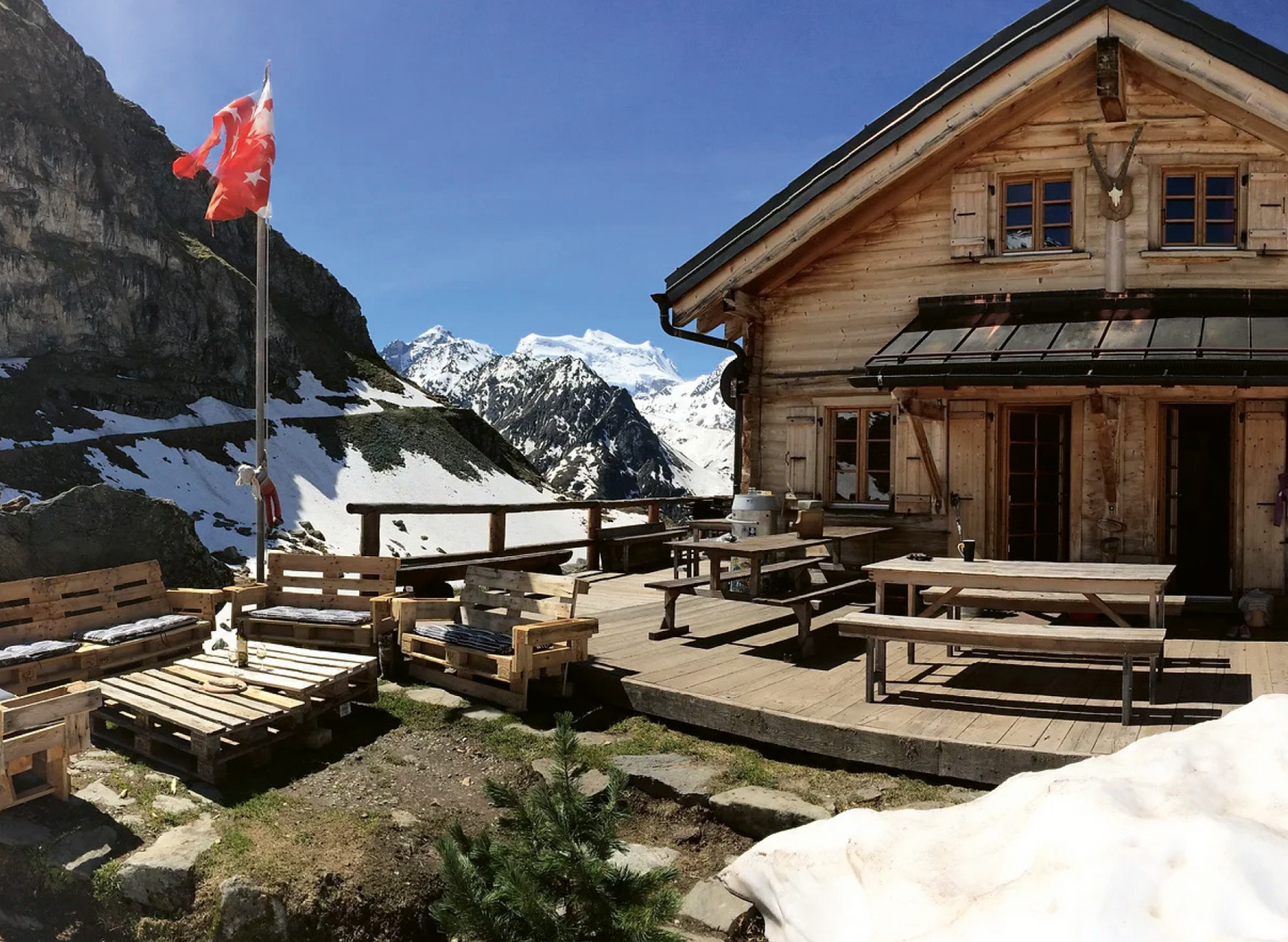 Cabane de Louvie