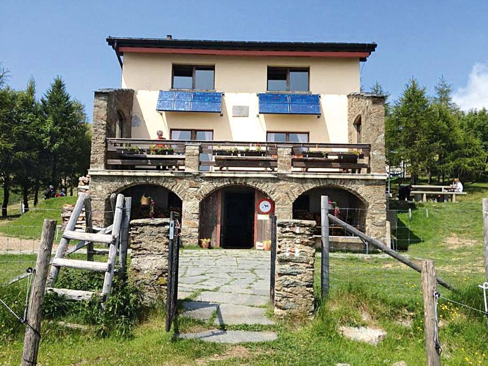 Capanna Monte Bar